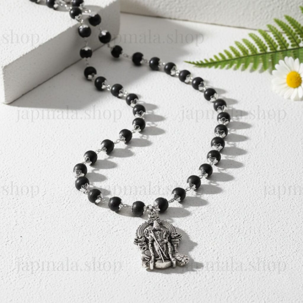 Silver Plated Karungali Necklace with Murugan Pendant for Daily Devotion